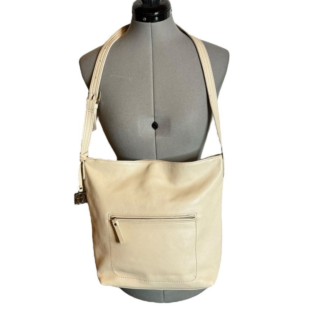 Giani Bernini White Leather Bag